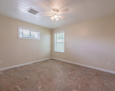 4113 Edison Street - Photo Thumbnail 15