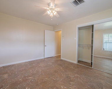 4113 Edison Street - Photo Thumbnail 17
