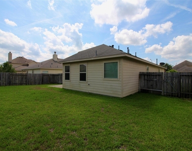 25311 Saddlebrook Ranch Drive - Photo Thumbnail 23