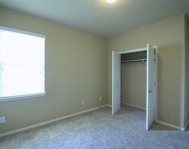 25311 Saddlebrook Ranch Drive - Photo Thumbnail 18