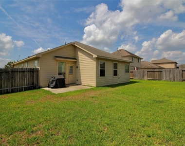 25311 Saddlebrook Ranch Drive - Photo Thumbnail 22