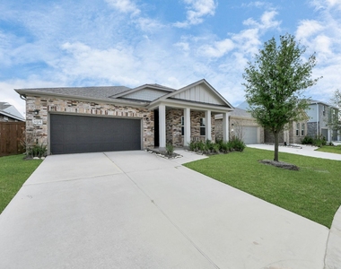 1902 Corsica Creek Lane - Photo Thumbnail 2