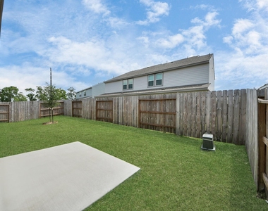 1902 Corsica Creek Lane - Photo Thumbnail 34