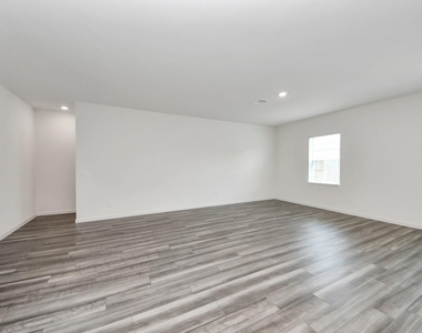 1902 Corsica Creek Lane - Photo Thumbnail 15
