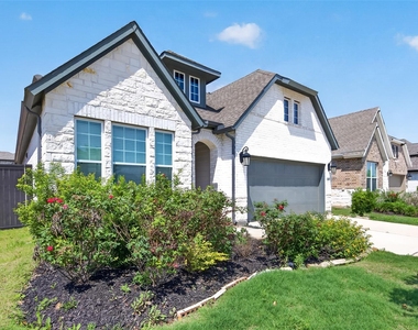 211 Amaranth Way - Photo Thumbnail 1