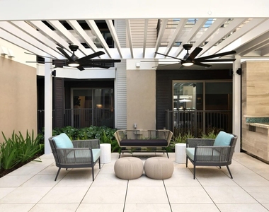 6400 Washington Avenue - Photo Thumbnail 10