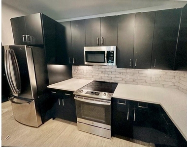 6400 Washington Avenue - Photo Thumbnail 49