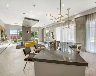 6400 Washington Avenue - Photo Thumbnail 38
