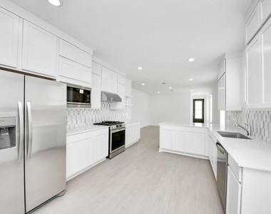 1062 Blue Stone Drive - Photo Thumbnail 29