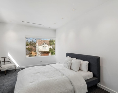 1509 Banks Street - Photo Thumbnail 26
