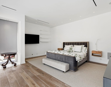 1509 Banks Street - Photo Thumbnail 18