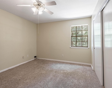 2401 Sycamore Ave - Photo Thumbnail 17