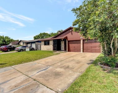 12718 Panay Drive - Photo Thumbnail 1