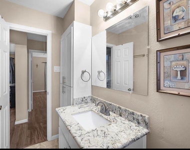 8534 Dillon Street - Photo Thumbnail 2