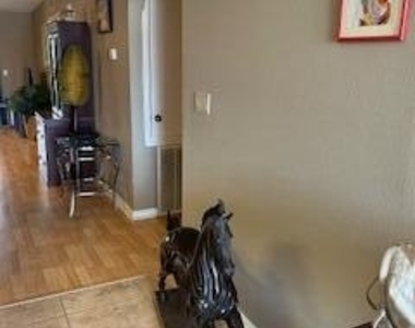 3165 N Atlantic Avenue - Photo Thumbnail 3