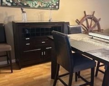 3165 N Atlantic Avenue - Photo Thumbnail 4