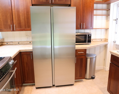 1100 Pine Street - Photo Thumbnail 6