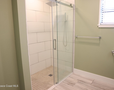 1100 Pine Street - Photo Thumbnail 14
