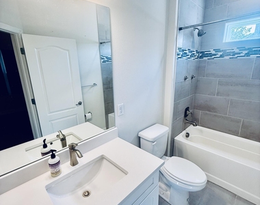 614 Lynbrook Street Nw - Photo Thumbnail 25