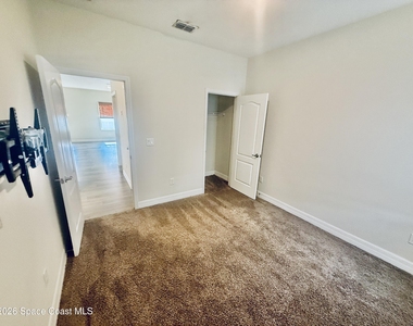 614 Lynbrook Street Nw - Photo Thumbnail 29