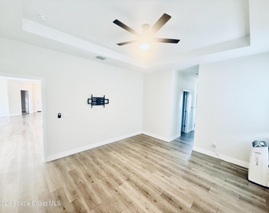 614 Lynbrook Street Nw - Photo Thumbnail 17