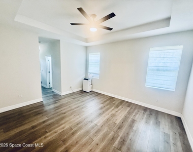 614 Lynbrook Street Nw - Photo Thumbnail 16