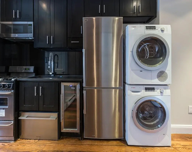 3 Bed West 108th Street - Photo Thumbnail 1