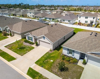 13196 Golden Lime Avenue - Photo Thumbnail 6