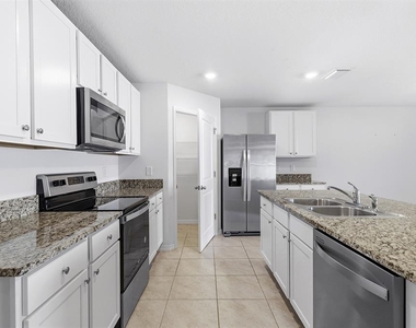 13196 Golden Lime Avenue - Photo Thumbnail 1