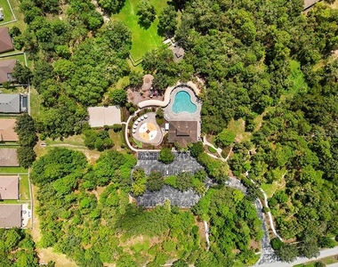 13196 Golden Lime Avenue - Photo Thumbnail 41