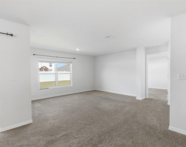 13196 Golden Lime Avenue - Photo Thumbnail 25