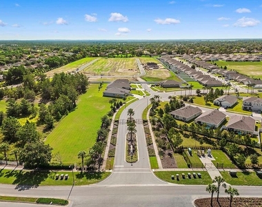 13196 Golden Lime Avenue - Photo Thumbnail 44