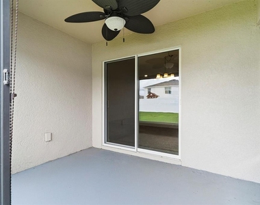 13196 Golden Lime Avenue - Photo Thumbnail 32