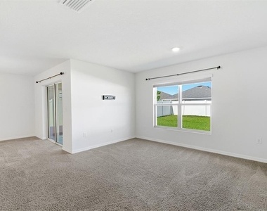 13196 Golden Lime Avenue - Photo Thumbnail 21