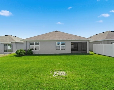 13196 Golden Lime Avenue - Photo Thumbnail 36