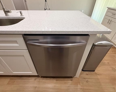 2186 W G Martinelli Boulevard - Photo Thumbnail 11