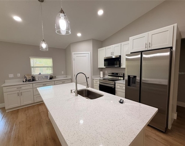 2186 W G Martinelli Boulevard - Photo Thumbnail 7