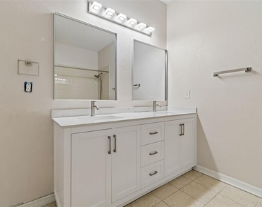 3566 High Hampton Circle - Photo Thumbnail 9