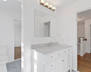 4704 W Brookwood Drive - Photo Thumbnail 35
