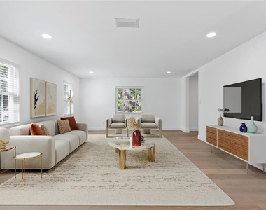 4704 W Brookwood Drive - Photo Thumbnail 49