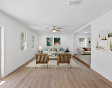 4704 W Brookwood Drive - Photo Thumbnail 55