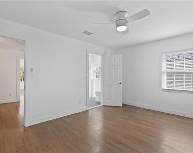 4704 W Brookwood Drive - Photo Thumbnail 34