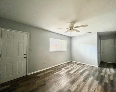 1003 E 22nd Avenue - Photo Thumbnail 10