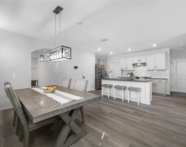 16826 Secret Meadow Drive - Photo Thumbnail 7