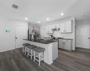 16826 Secret Meadow Drive - Photo Thumbnail 9