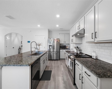 16826 Secret Meadow Drive - Photo Thumbnail 11