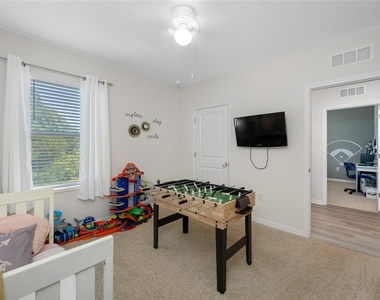 16826 Secret Meadow Drive - Photo Thumbnail 44