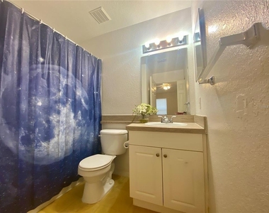 36101 Deer Creek Drive - Photo Thumbnail 7