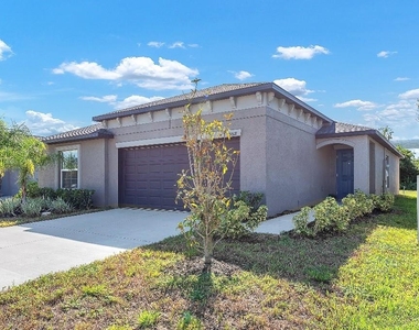 5518 Blue Azure Drive - Photo Thumbnail 1