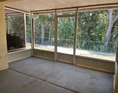 10806 Brickside Court - Photo Thumbnail 14
